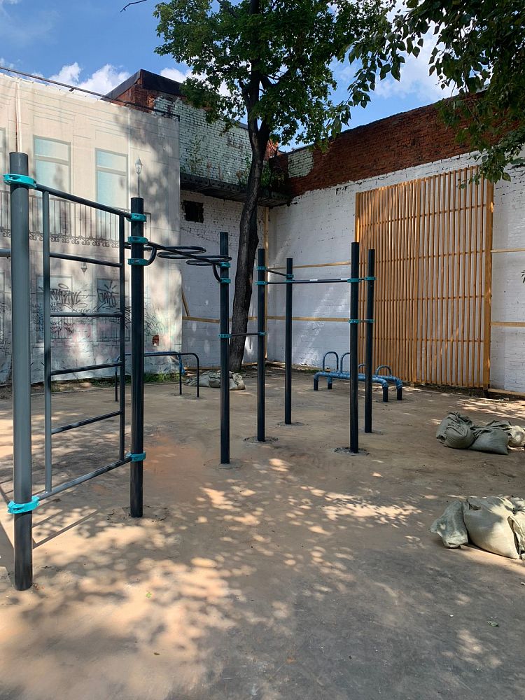 Городская воркаут площадка, Ленинский проспект, г. Москва